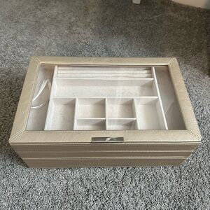 Pottery Barn Elegant Gold Jewelry Organizer